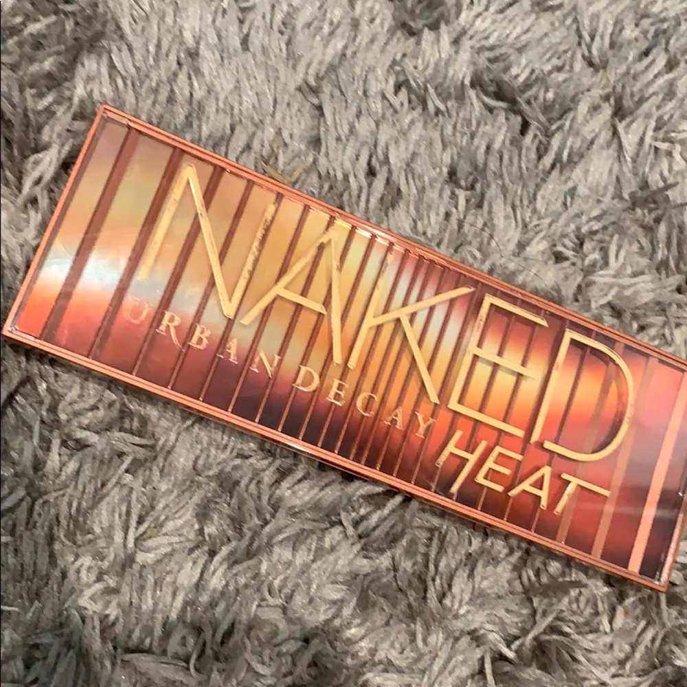 Naked heat pallete